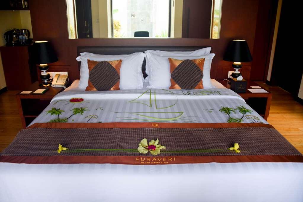 Furaveri Island Resort And Spa Muravandhoo Quarto foto